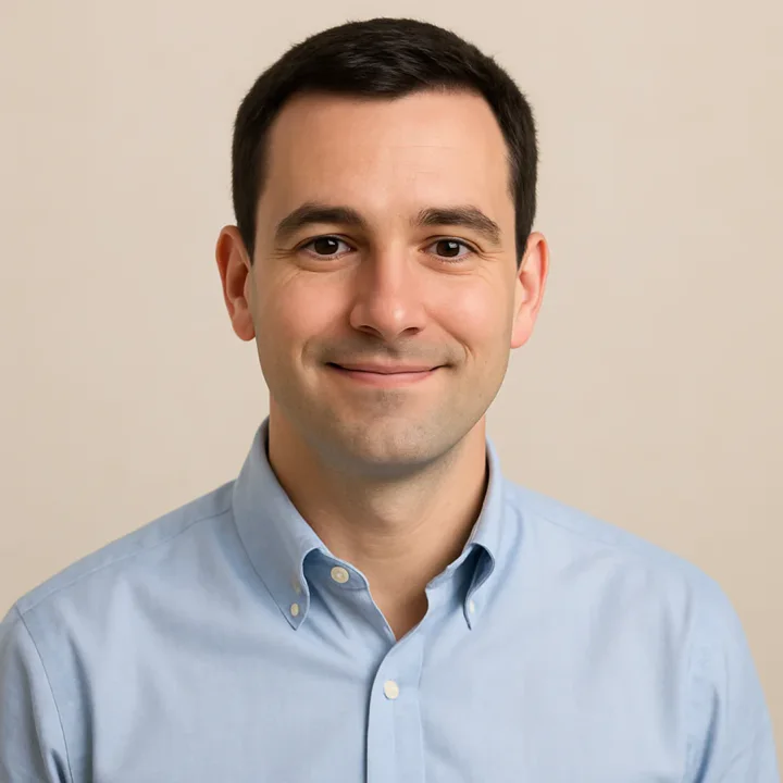 Alex employee portrait